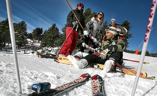 Avant d’enfiler vos skis, vérifiez les conditions météo sur le site de la station.
